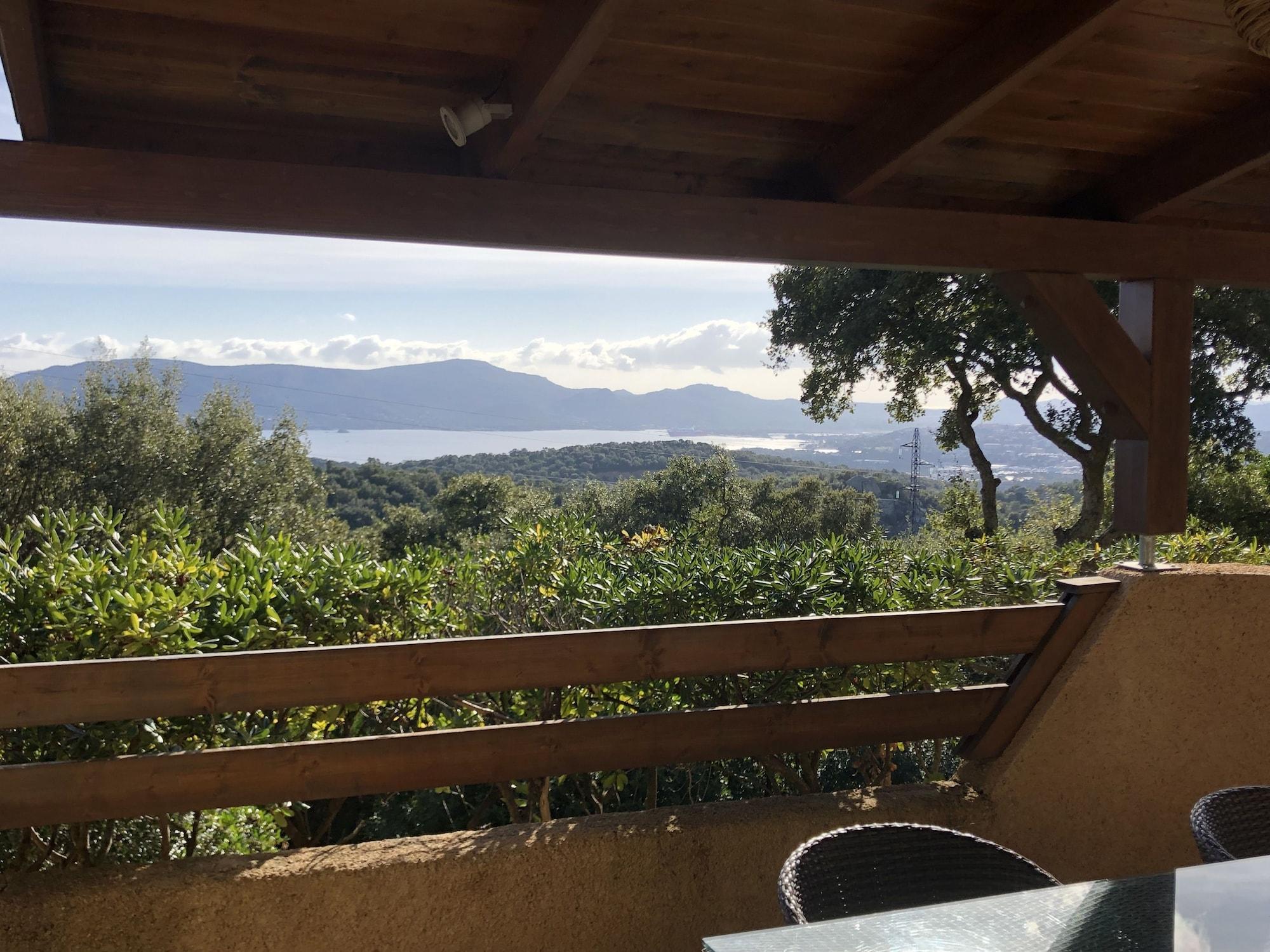 Les Hauts De Porto-vecchio 3*